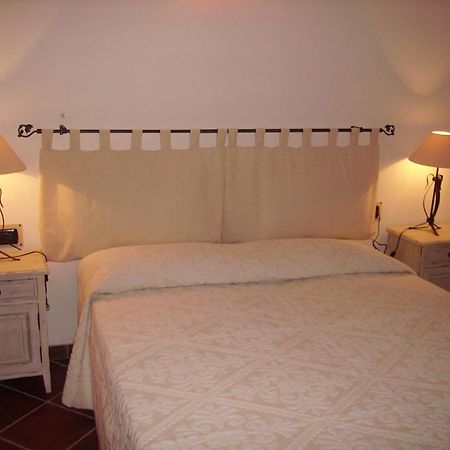 Locanda Tipica Sa Corte Oliena Exteriör bild